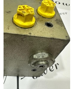 MACGREGOR CRANES 287 9489-802 HYDRAULIC VALVE BLOCK